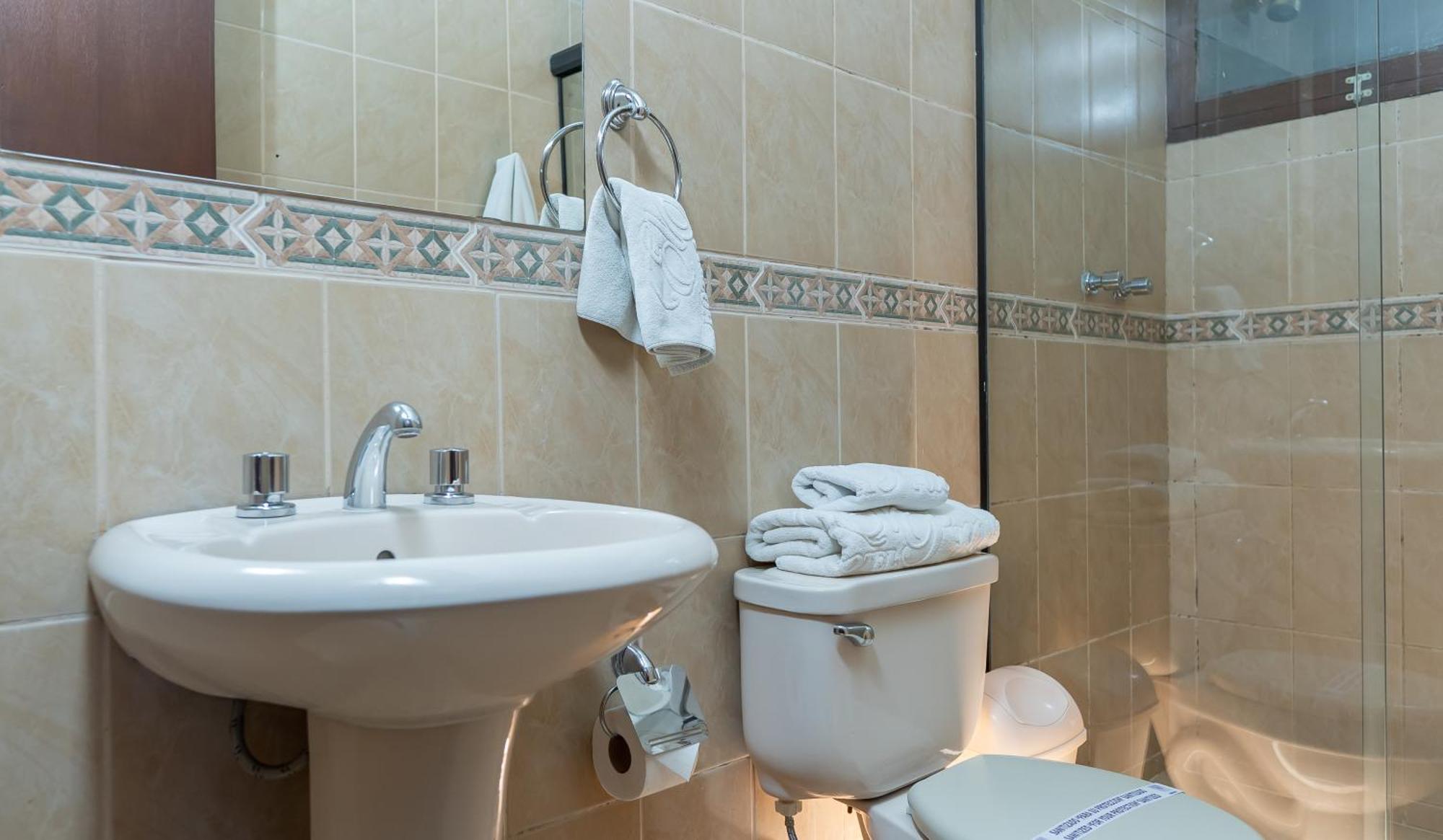 El Prado Hotel Cochabamba Zewnętrze zdjęcie