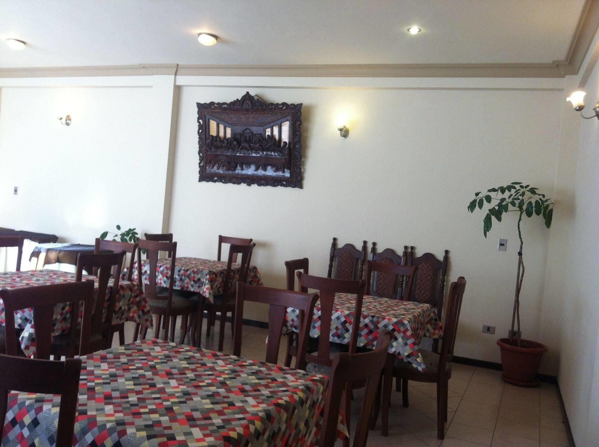 El Prado Hotel Cochabamba Zewnętrze zdjęcie